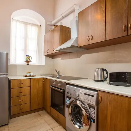 Casalindos Festa Szálloda Líndosz